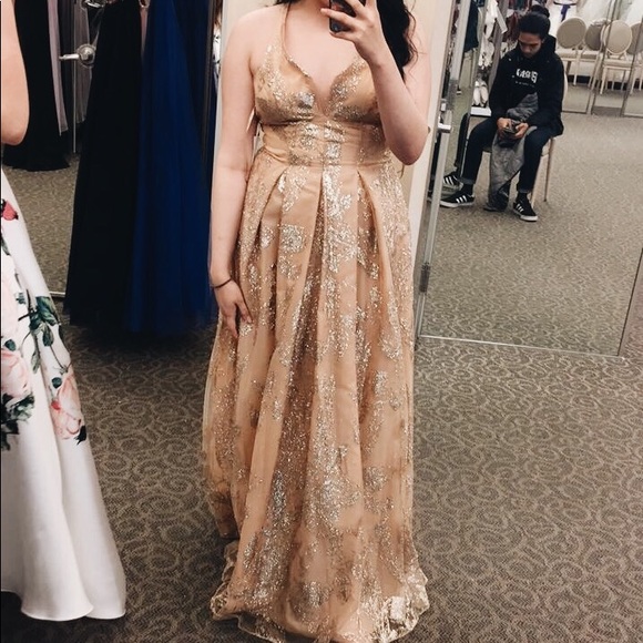 Gold Prom/ Formal Dress - Picture 1 of 4